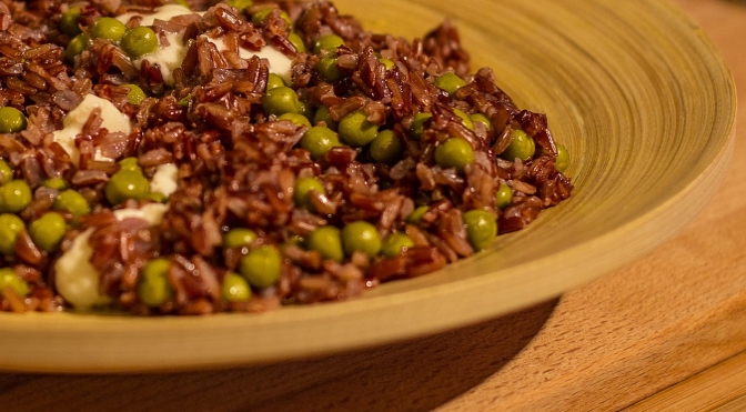 Risotto rosso rosso piselli e mozzarella