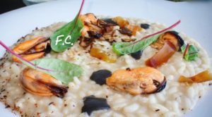 Impiattamento risotto con cozze, funghi e bottarga-Carnaroli Preciso