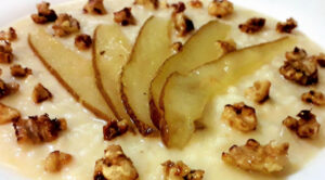 Risotto con taleggio Dop, pere Kaiser, noci californiane ...