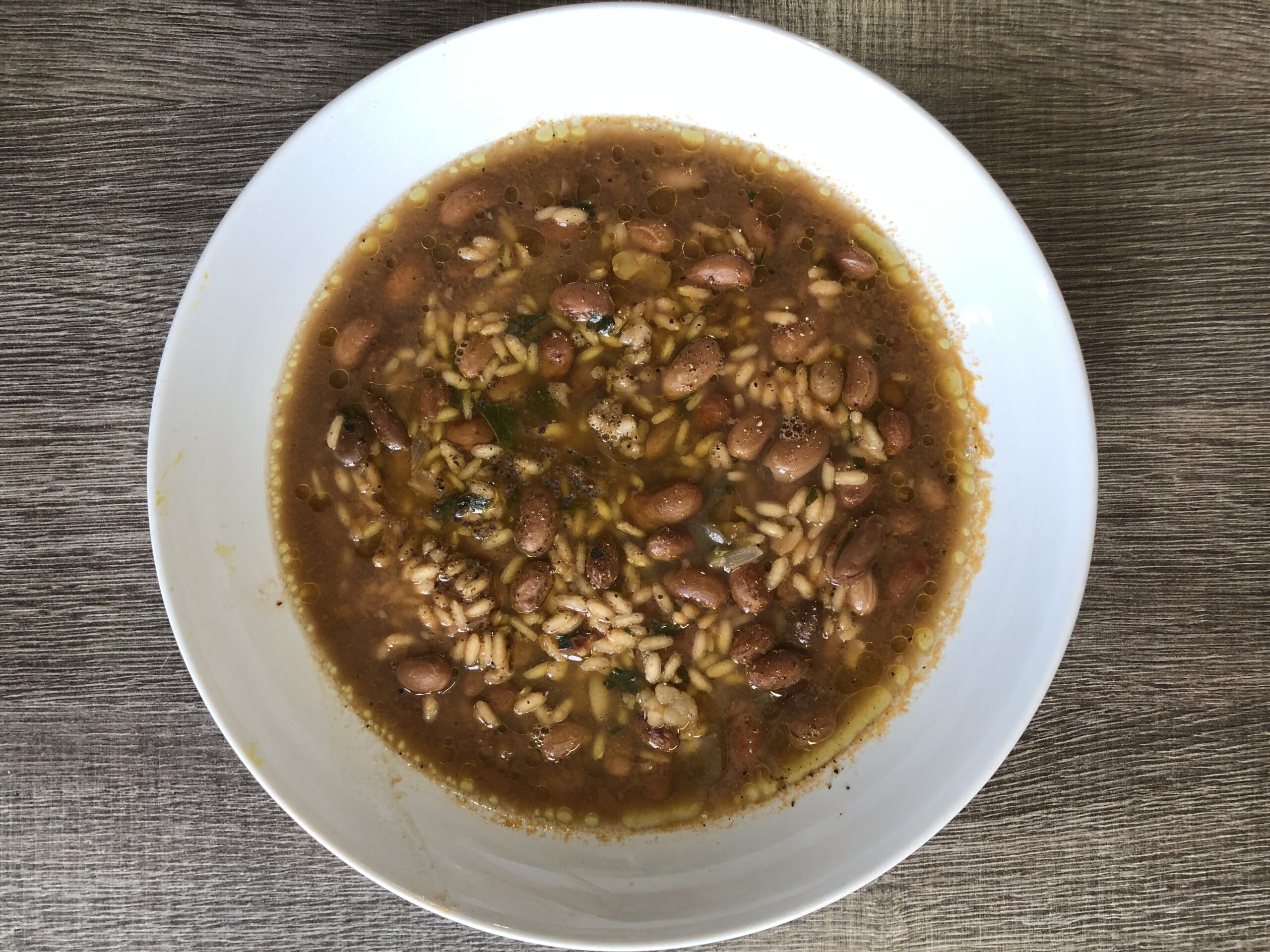 minestra di riso e fagioli borlotti