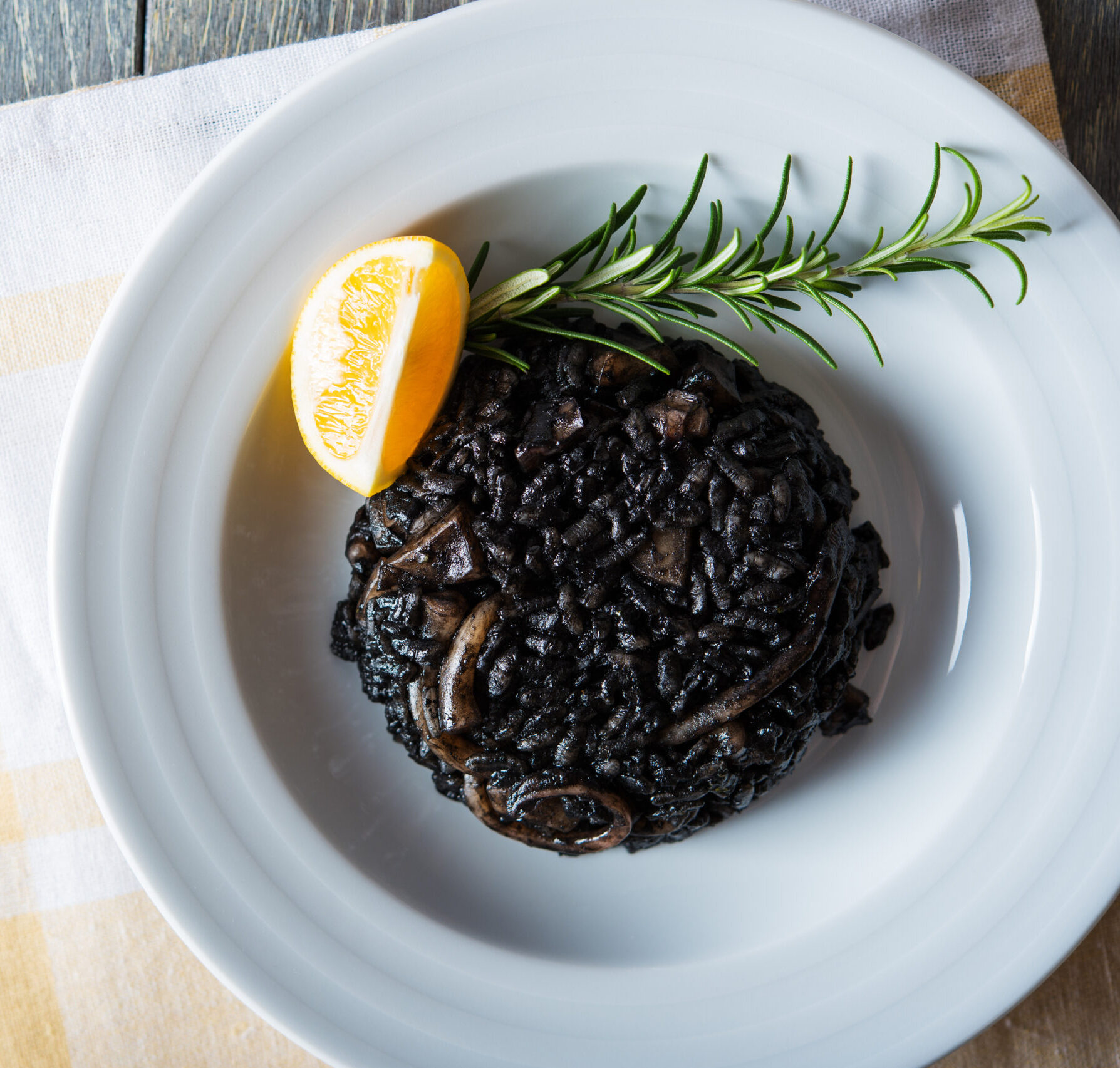 risotto al nero di seppia